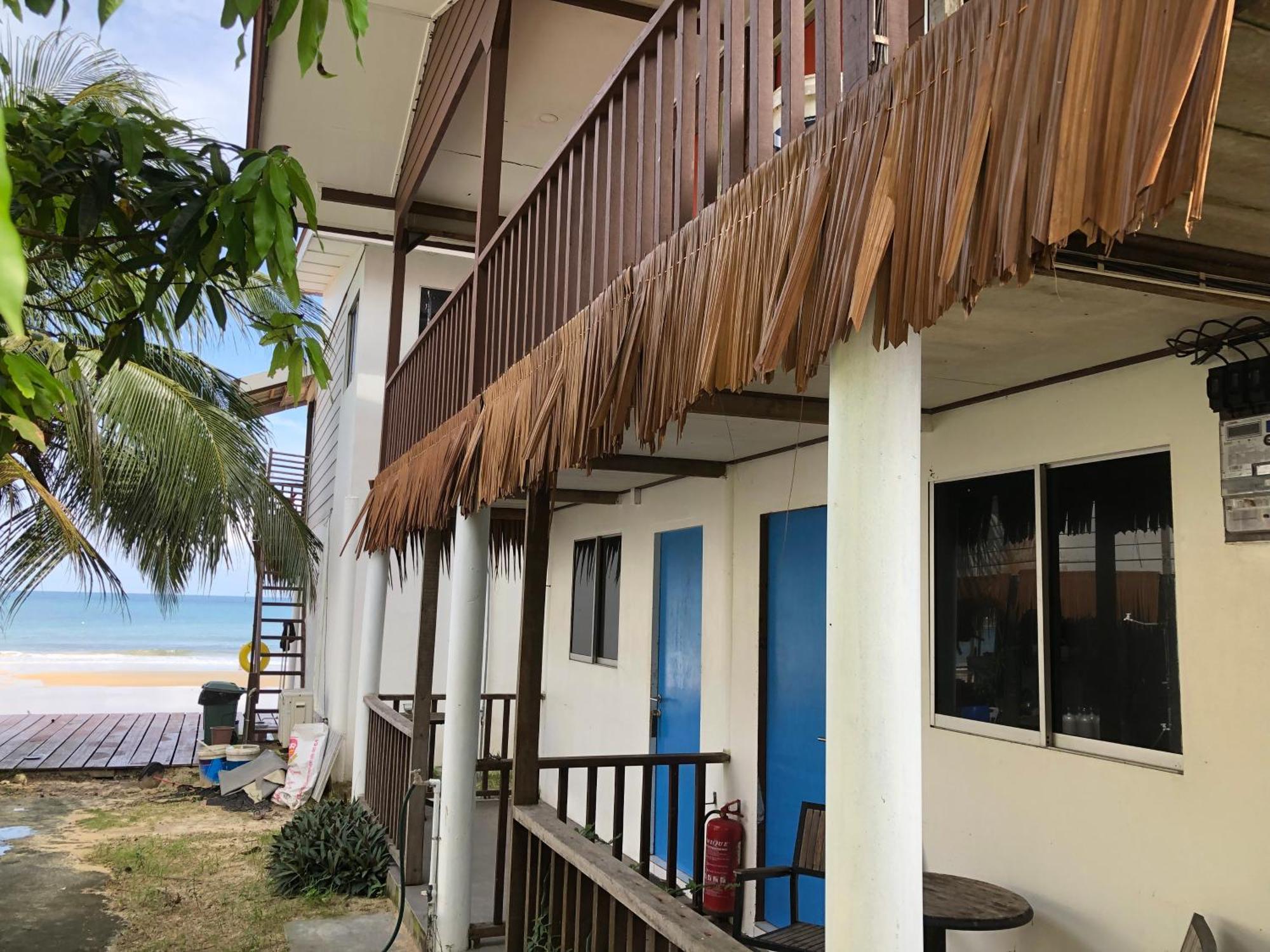 Tiongman Scubadive & Lodge Kampong Juara Екстериор снимка
